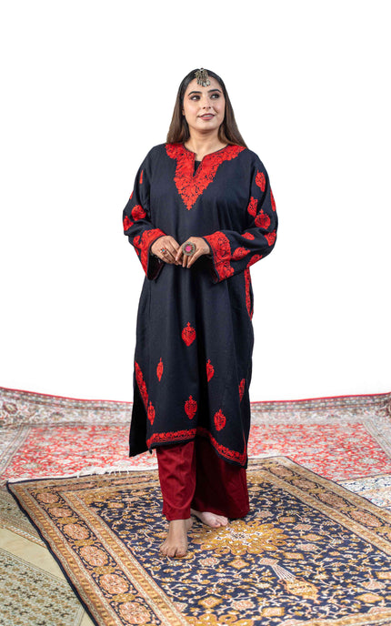 KASHMIRI RED AARI WORK PHERAN - BLACK - ARTISANS KASHMIR