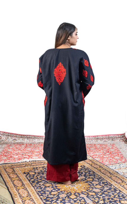 KASHMIRI RED AARI WORK PHERAN - BLACK - ARTISANS KASHMIR