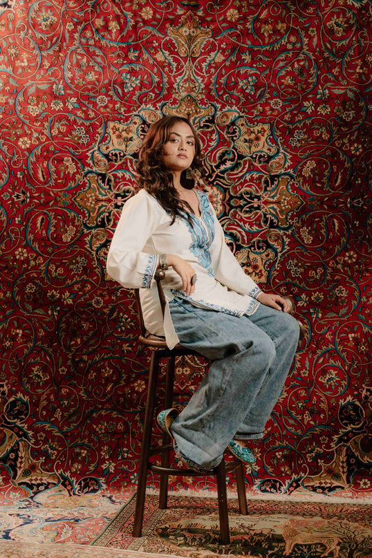 KASHMIRI AARI WORK COTTON KURTI - WHITE| SHORT - ARTISANS KASHMIR