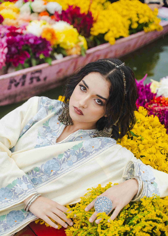 KASHMIRI AARI WORK PHERAN -  OFF WHITE - ARTISANS KASHMIR