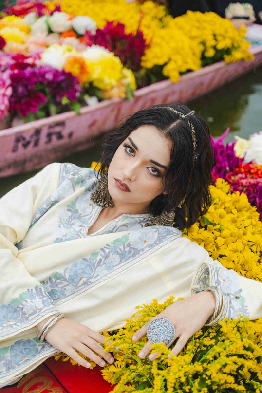 KASHMIRI AARI WORK PHERAN -  OFF WHITE - ARTISANS KASHMIR