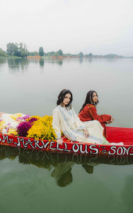 KASHMIRI AARI WORK PHERAN -  OFF WHITE - ARTISANS KASHMIR